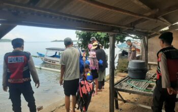 Patroli Dialogis Polsek Sekotong, Upaya Jaga Keamanan Wisata
