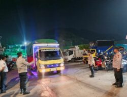 Polisi Kawal Ketat Pelabuhan Lembar, Penumpang Lebih Tenang