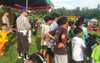 Polsek Kuripan Amankan Pagelaran Peresean dengan Profesional dan Humanis