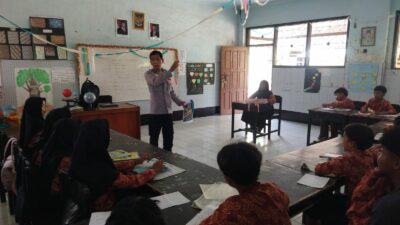 Polsek Labuapi Edukasi Bahaya Narkoba untuk Siswa SD di Lombok Barat