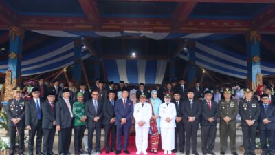 Polres Lombok Barat Hadiri HUT ke-67: Komitmen Jaga Kondusifitas Daerah