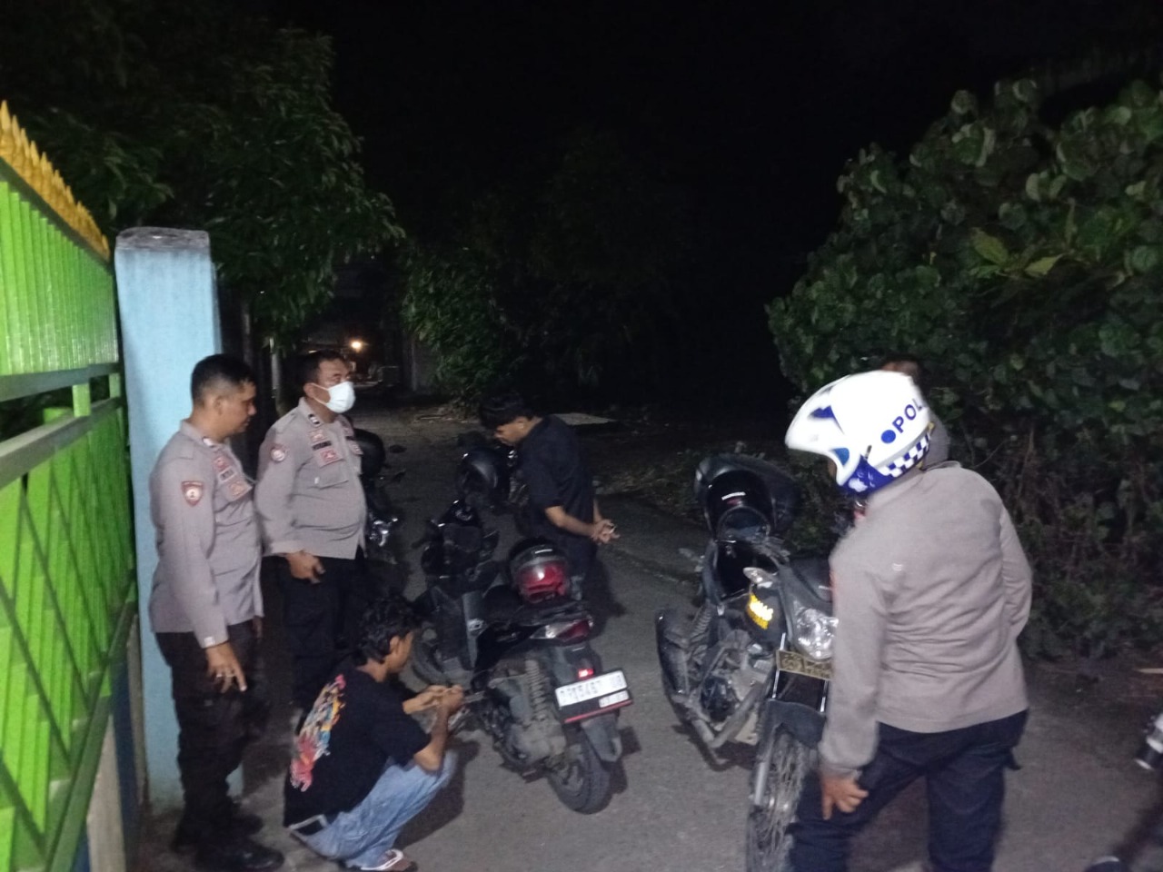 Intensifkan Patroli KRYD, Polsek Labuapi Sasar Lokasi Berpotensi Rawan di Lombok Barat Antisipasi 3C dan Narkoba