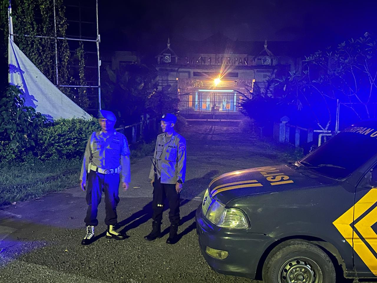 Jaga Kamtibmas Malam Hari, Polsek Kuripan Gencarkan Patroli KRYD di Dua Dusun Strategis