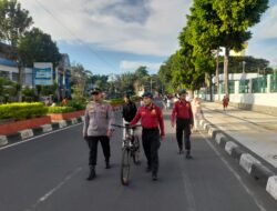 Polda NTB Gelar Patroli Jalan Kaki di Kawasan Car Free Day Udayana Mataram