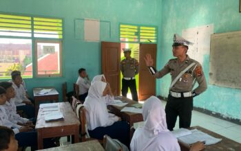 Satlantas Polres Bima Kota Gelar Sosialisasi Kamseltibcarlantas di SMPN 2 Kota Bima