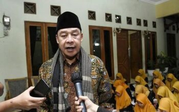 Sesepuh Ponpes Buntet Apresiasi Kapolri yang Sukses Amankan Mudik Lebaran