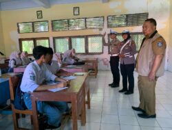 Sat Lantas Polres Bima Kota Gelar Sosialisasi Kamseltibcarlantas di SMKN 1 Kota Bima