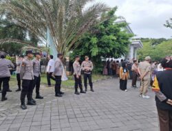 Polres Loteng Amankan Pelepasan dan Pemberangkatan Jamaah Haji Kloter 06