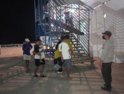 Polsek Kawasan Pelabuhan Laut Bima Amankan Proses Embarkasi dan Debarkasi Penumpang KM. BINAIYA di Pelabuhan Bima