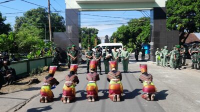 Dari Tarian Kembang Sembah hingga Pesan Keharmonisan, Ini Momen Inspiratif Kunjungan Pangdam IX/Udayana