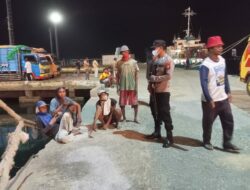 Polsek Kawasan Pelabuhan Laut Bima Gelar Patroli Rutin di Areal Dermaga untuk Ciptakan Rasa Aman