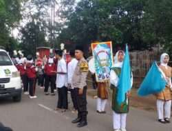 Polsek Bolo Laksanakan Pengamanan Pawai Ta’aruf Pembukaan MTQ Tingkat Desa Rada