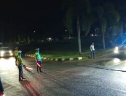 Polres Sumbawa Barat Amankan Keberangkatan 125 Jemaah Calon Haji 2025