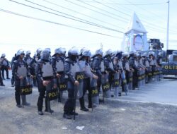 Polres Sumbawa Barat Amankan Aksi Unjuk Rasa P4S di Simpang Poto Tano, Situasi Aman dan Kondusif