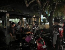 Patroli Presisi, Samapta Polres Dompu Jaga Kamtibmas Lewat Sentuhan Humanis di Malam Hari