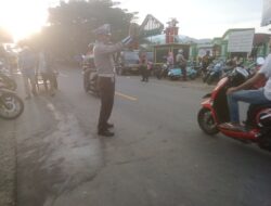 Polsek Tanjung Lakukan Gaktur Lalin Atasi Kemacetan