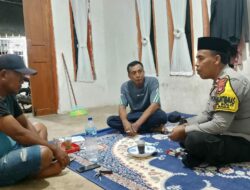 Kehadiran Polri Sangat Berarti, Warga Desa Rada Berikan Apresiasi Kepada Bhabinkamtibmas Polsek Bolo Polres Bima