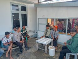 Polsek Kawasan Pelabuhan Laut Bima Gelar Jumat Curhat Bersama Buruh dan Penumpang Kapal