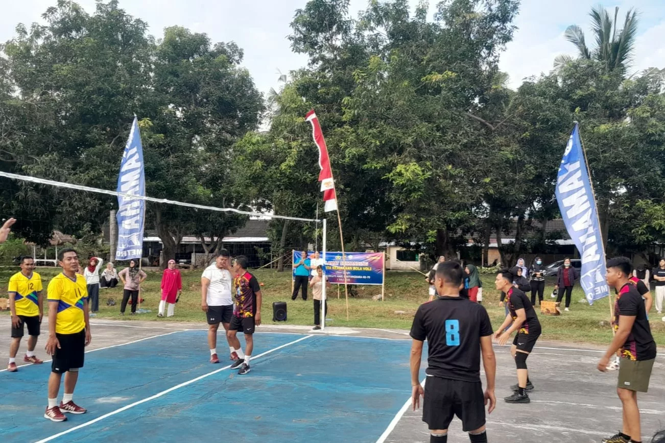 Atmosfer Persaudaraan dan Sportivitas di Voli Bhayangkara Lombok Barat