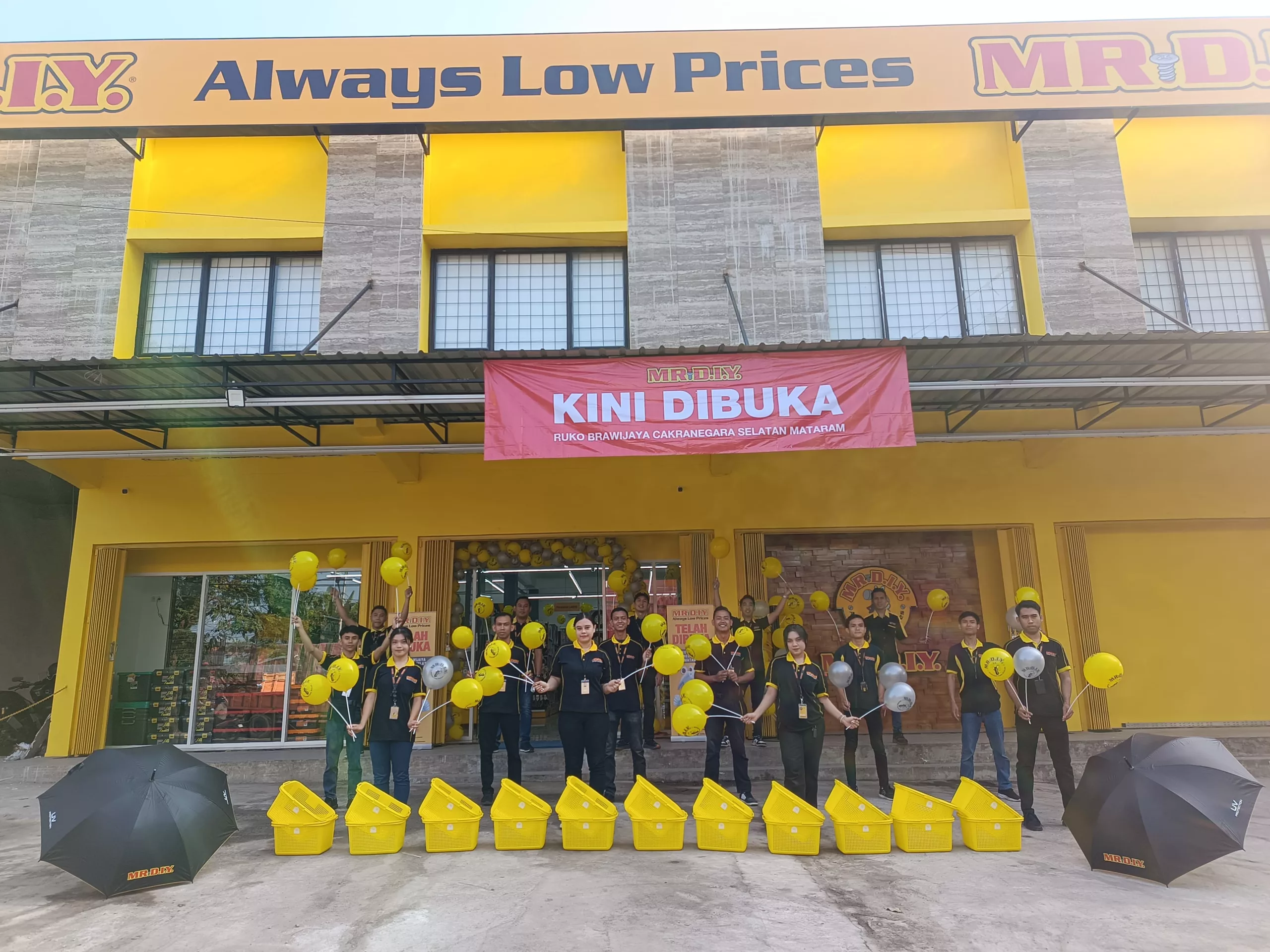 MR.D.I.Y. Buka Toko Baru, Warga Mataram Kini Bisa Belanja Super Lengkap