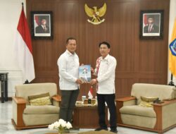 Gubernur Ajak Umat Buddha Bersinergi Wujudkan NTB Makmur Mendunia