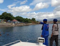 Personel Sat Polairud Laksanakan Patroli di Pantai Kolo, Jaga Situasi Wisata Tetap Kondusif