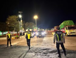 Personel Polsek KPL Tano Laksanakan Pengamanan di Obyek Vital Pelabuhan Poto Tano