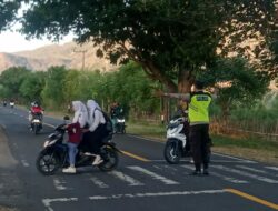 Polsek Poto Tano Gelar Giat Rawan Pagi di SMA Negeri 1 Poto Tano