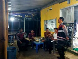 Anggota Piket Jaga Polsek Sekongkang Melakukan Patroli Dialogis
