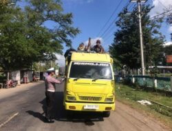 Satlantas Polres Dompu Bergerak: Edukasi Bahaya ODOL, Awasi Kendaraan Tak Sesuai Aturan