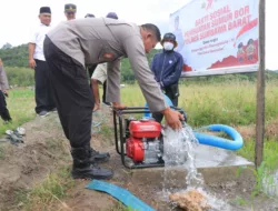 Kapolres Sumbawa Barat Resmikan dan Serahkan Sumur Bor kepada Kelompok Tani di Desa Beru dalam Rangka Hari Bhayangkara ke-79