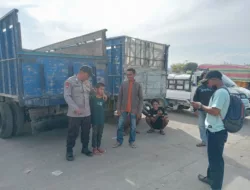 Polsek Kawasan Pelabuhan Laut Bima Gelar Jumat Curhat, Serap Aspirasi Buruh dan Penumpang