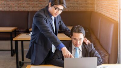 Middle Manager Bukan Lagi Budak Atasan? Ini Faktamya!