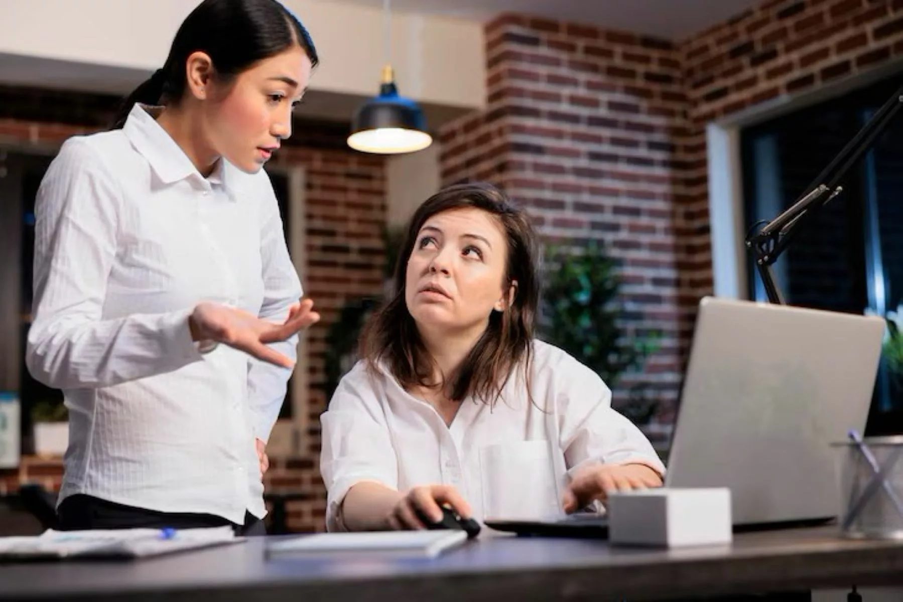 Dilema Pekerja Usia 50: Terlalu Tua untuk Dipakai, Terlalu Muda untuk Dibuang