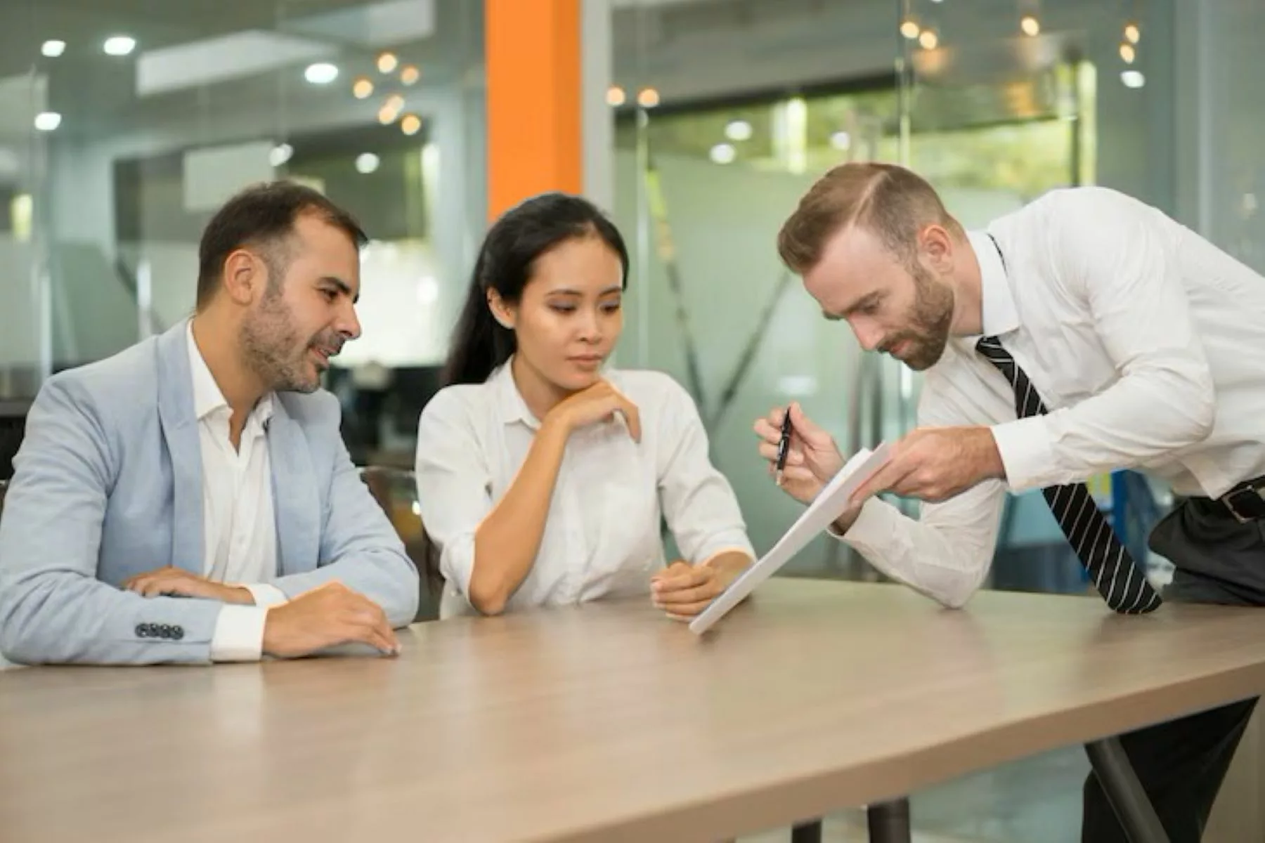 Awas, 5 Kebiasaan Ini Bisa Dinilai Jadi Penjilat di Kantor