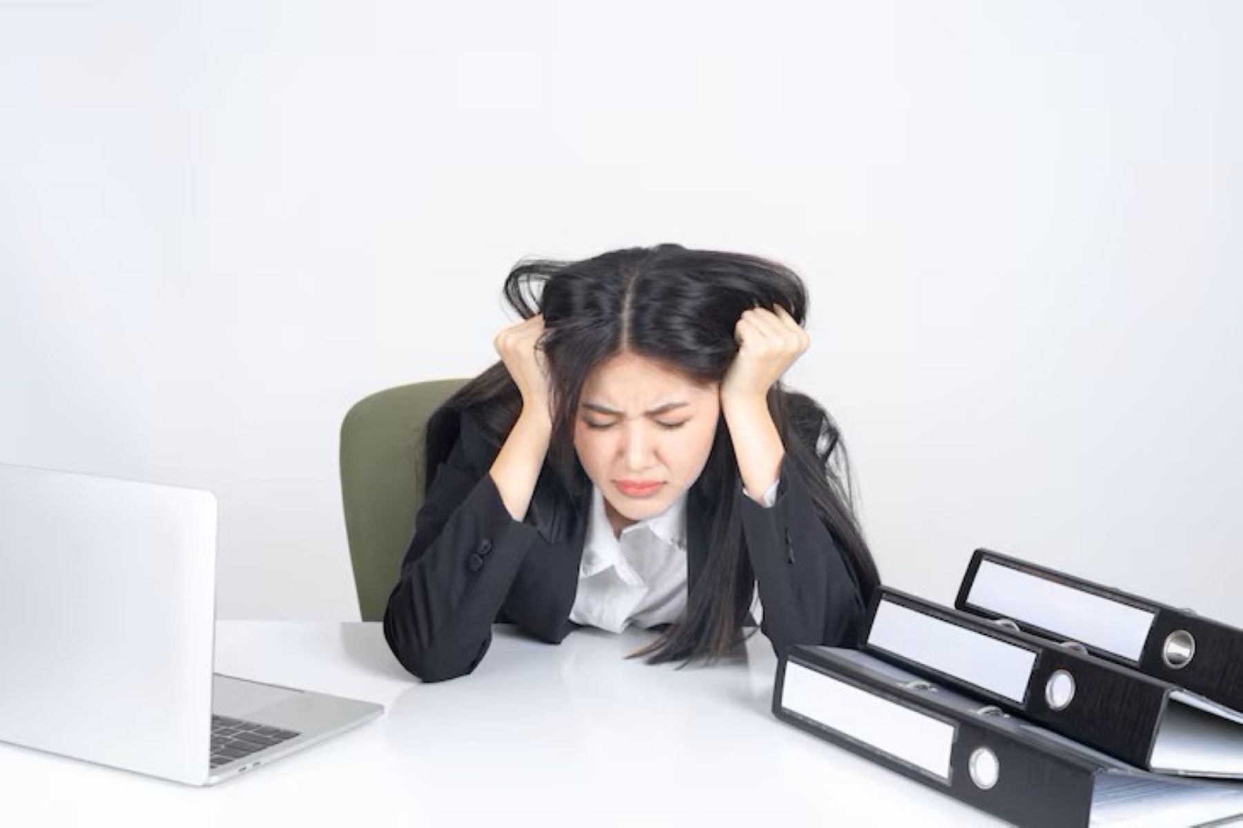 Atasan Toxic Bikin Stres? Ini Trik Bertahan