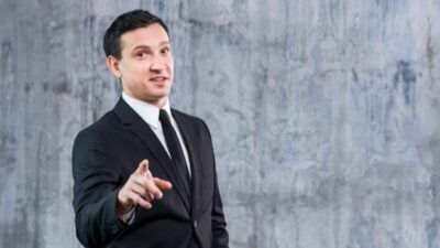 Bos Hebat Justru Jarang Bicara, Ini Alasannya