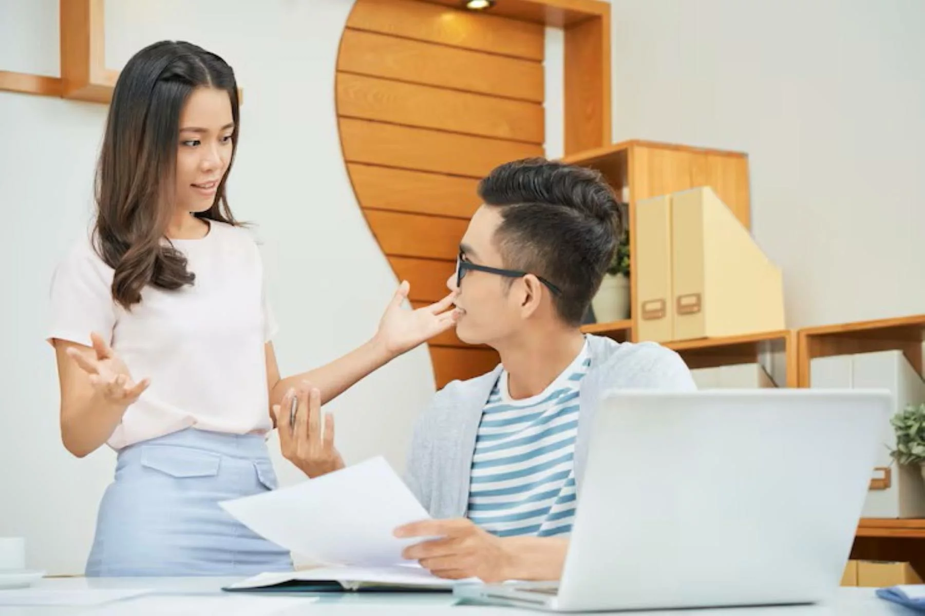 Terlalu Banyak Bicara? Ini Harga yang Harus Dibayar!