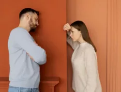 Baik Tapi Menyakiti, Tanda Sedang Dimainkan secara Emosional