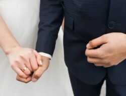 Pernikahanmu Tidak Sempurna? Ini Cara Bertahan