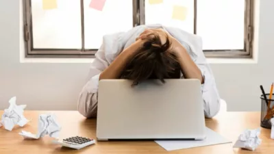 Kerja Bikin Sakit Jiwa? Ini Tandanya!