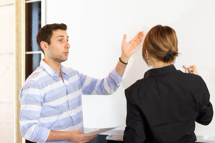 Bukan Hebat, Tapi Haus Validasi: Itu Bisa Jadi Narsistik