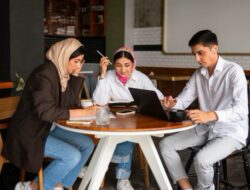 Pujian Manis yang Bikin Kamu Kesal? Ini Taktik Pasif-Agresifnya!