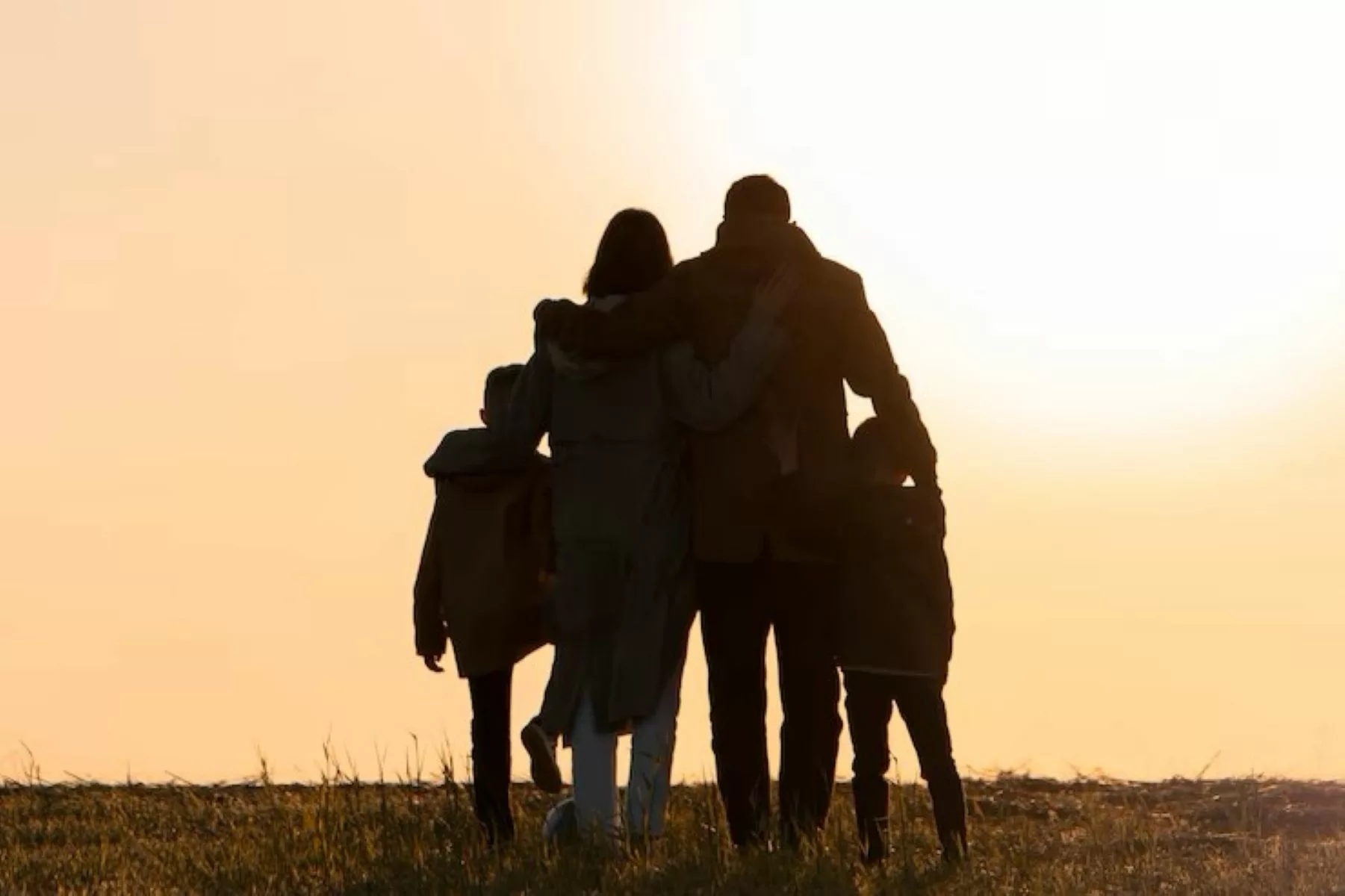 Bukan Harta, Ini 10 Tanda Punya Keluarga Paling Mewah