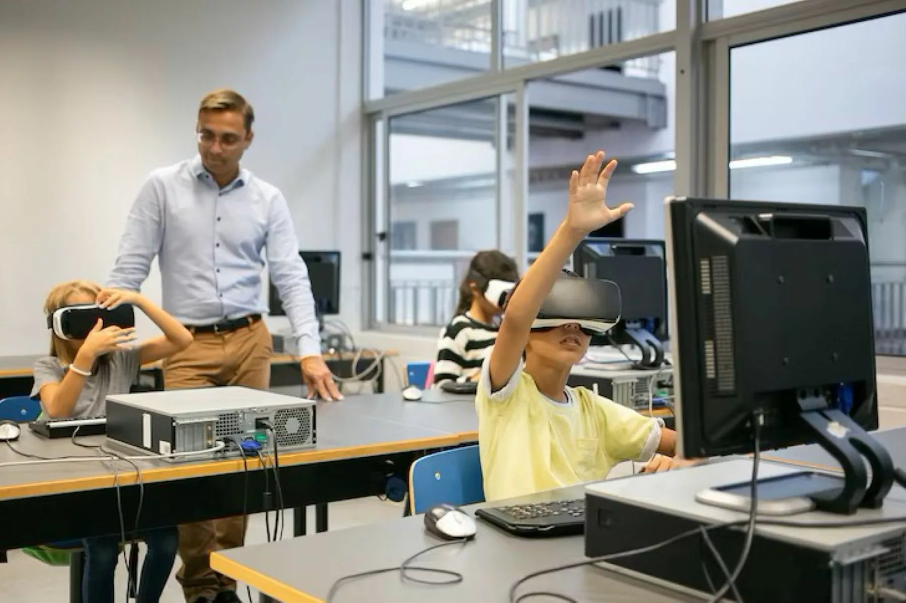 AR dan VR Bikin Anak Ketagihan Belajar, Ini Buktinya!