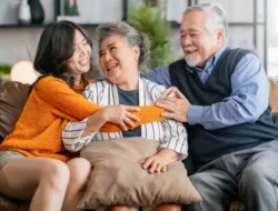 Generasi Baru Menikah? Bedanya Komunikasi Gen‑Z vs Boomer