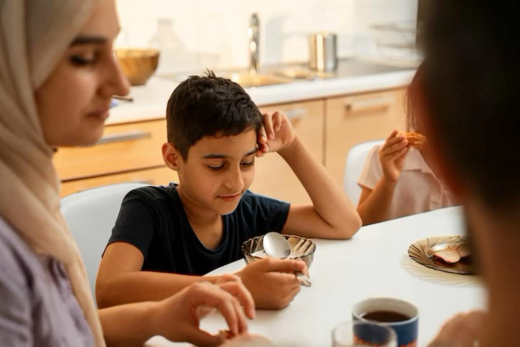 Cowok Lembut Bukan Lemah, Inilah Cara Mendidiknya