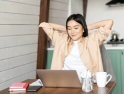 Stoik Bukan Dingin! Ini Cara Mereka Mengelola Emosi Tanpa Drama