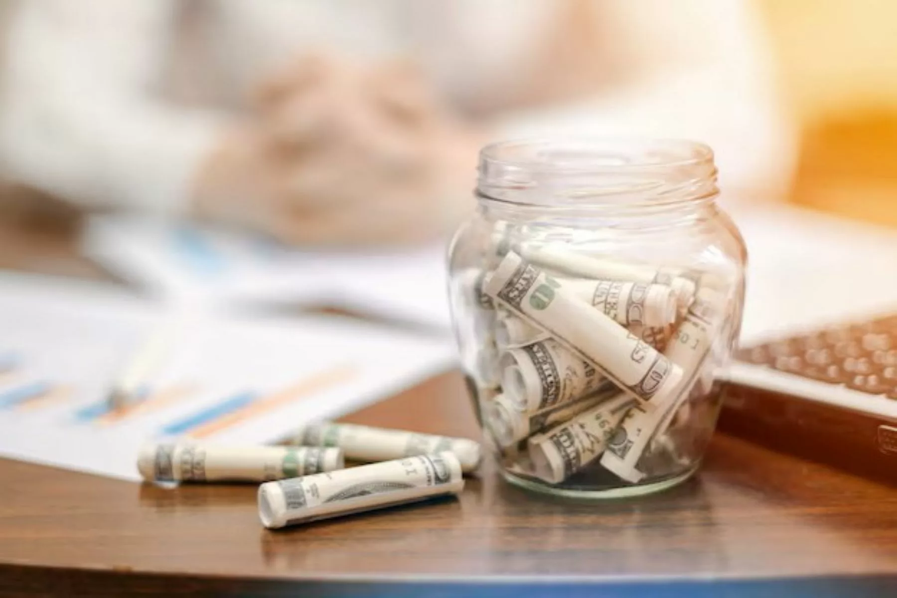 Bisa Nabung Tanpa Tersiksa, Ini Caranya!