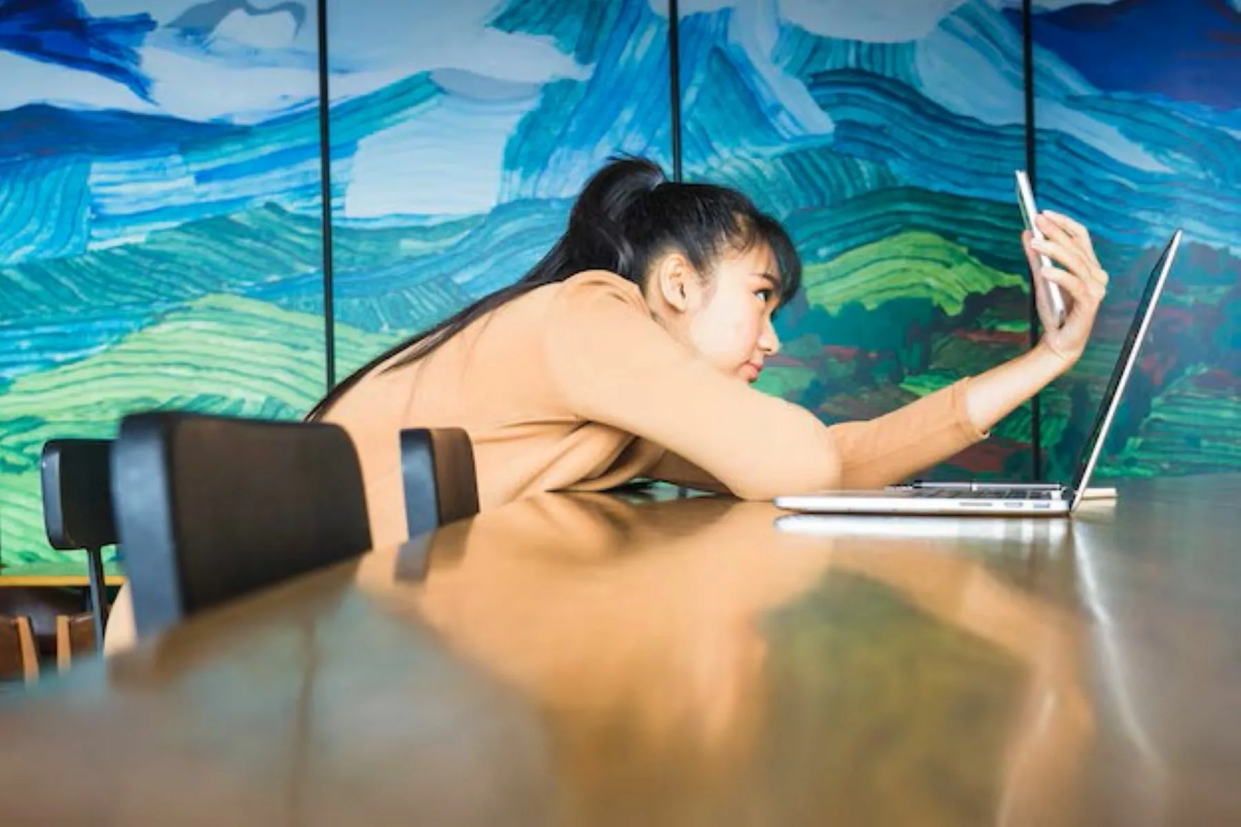 Bekerja Sampai Lelah Bukan Lagi Prestasi, Kata Gen Z!